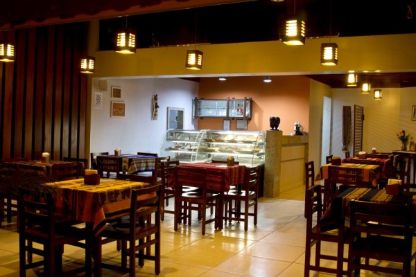Ambiente La Kantuta Lanchonete/Restaurante Boliviano - Onde Comer em Salvador Blog de Gastronomia 