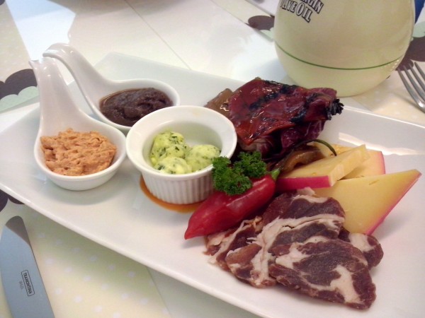 Couvert do almoço da doceria Granulado - Onde Comer em Salvador Blog de Gastronomia