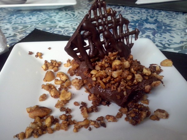 Mousse de chocolate no Almoço Executivo do restaurante Martim Pescador - Onde Comer em Salvador Blog de Gastronomia