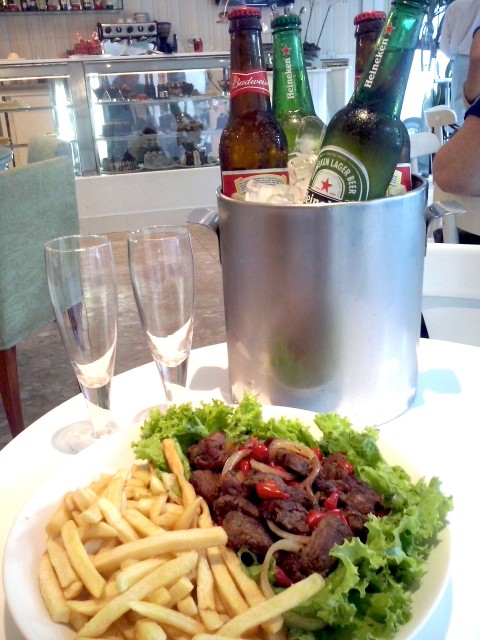 Como Happy Hour Aperitivo e Cerveja do restaurante e doceria Granulado - Onde Comer em Salvador Blog de Gastronomia