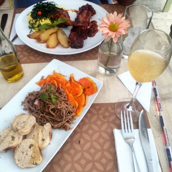 Roupa Velha e Costelinha Bêbada do Poró Restaurante e Bar - Onde Comer em Salvador Blog de Gastronomia
