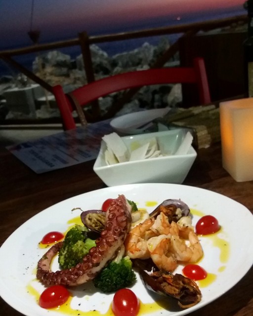 RV Lounge Restaurante na Vila Caramuru Novo Mercado do Peixe Rio Vermelho - Onde Comer em Salvador Blog de Gastronomia
