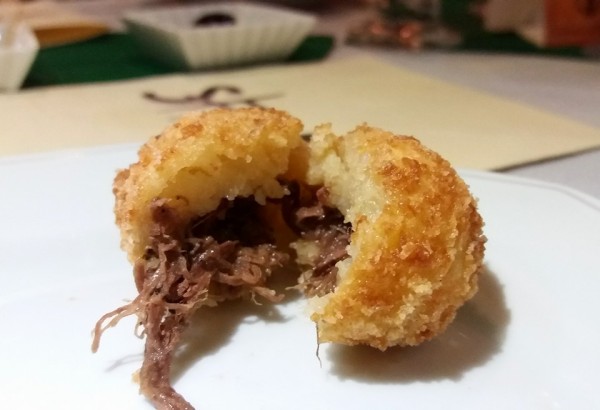Croqueta de Cordeiro do Sagaz Bar e Restaurante Espanhol - Onde Comer em Salvador Blog de Gastronomia